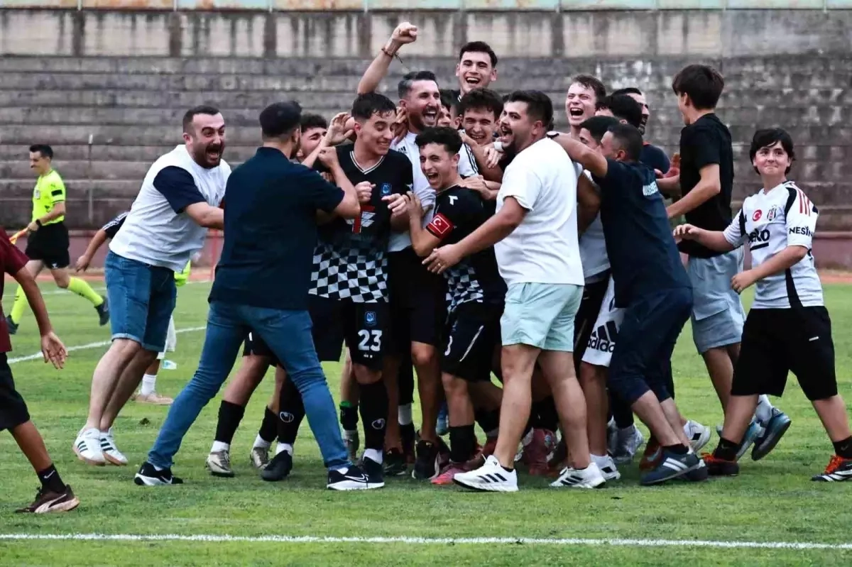 Yunus Emre Belediyespor U17 Türkiye Şampiyonu Oldu | Yalova'da Tarihi Zafer