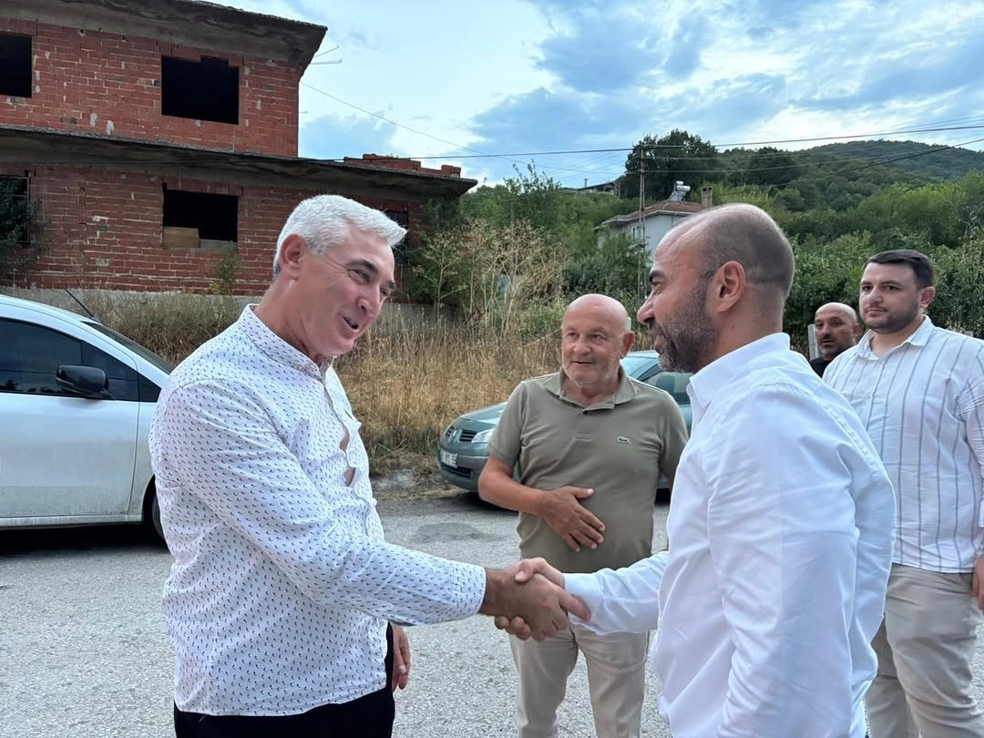 AK Parti Yalova Teşkilatı Aktoprak'ta Seçmen Ziyareti Gerçekleştirdi
