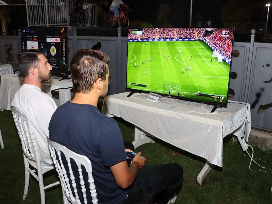 Yalova'da FC 25 E-Spor Turnuvası Başladı: Final Heyecanı 10 Ağustos'ta