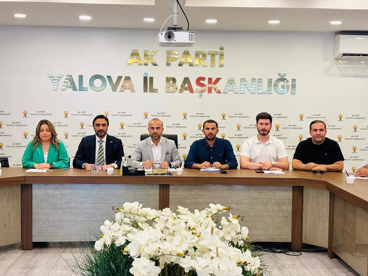 AK Parti Yalova Belediye Meclisi Ağustos Toplantısı Gerçekleşti