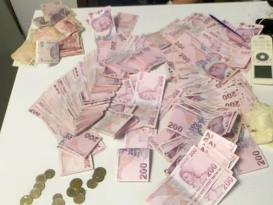 Yalova'da Dilenci Yakalandı: Üzerinden 45 Bin TL Çıktı