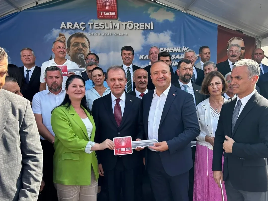 Çınarcık Belediyesi Araç Filosunu Yeniledi: Yeni Minibüs Hizmette