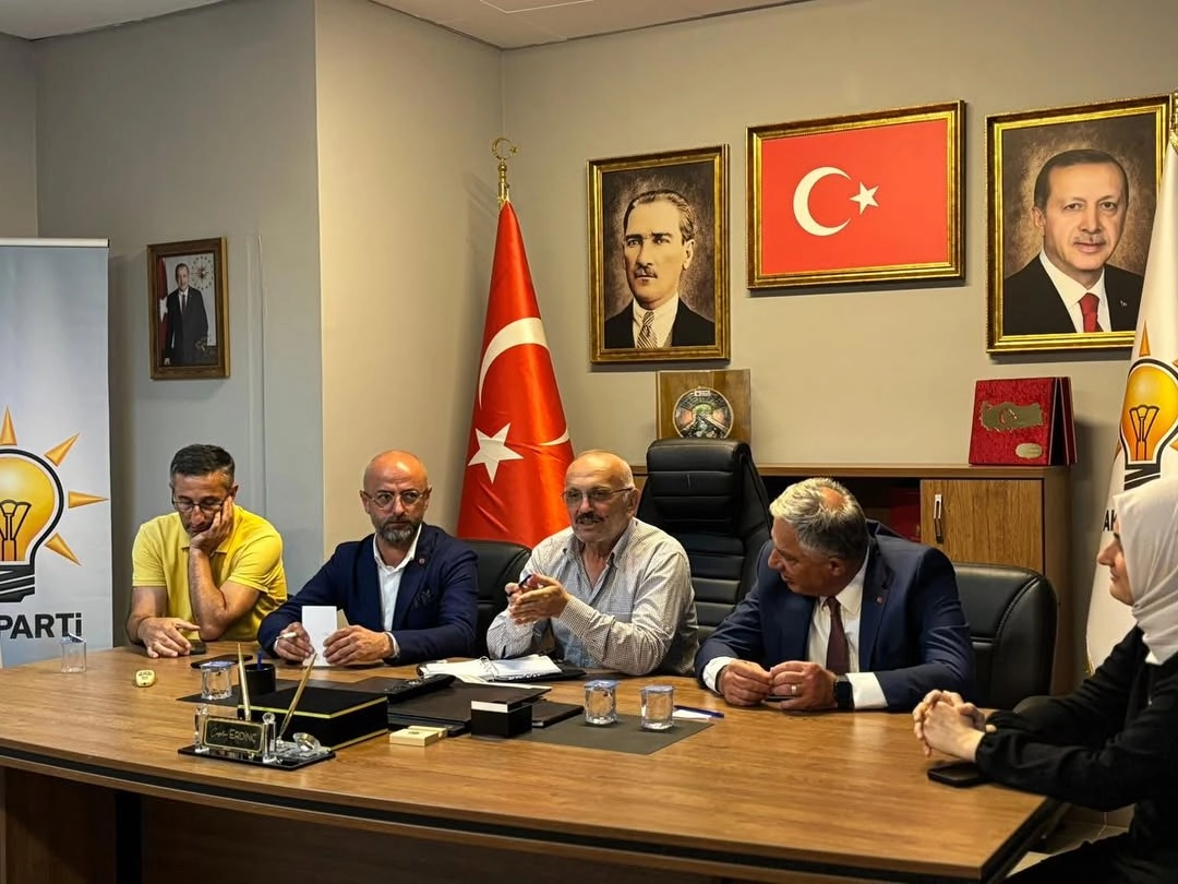 AK Parti Termal'de Danışma Meclisi Toplantısı: Yatırım ve Birlik Vurgusu