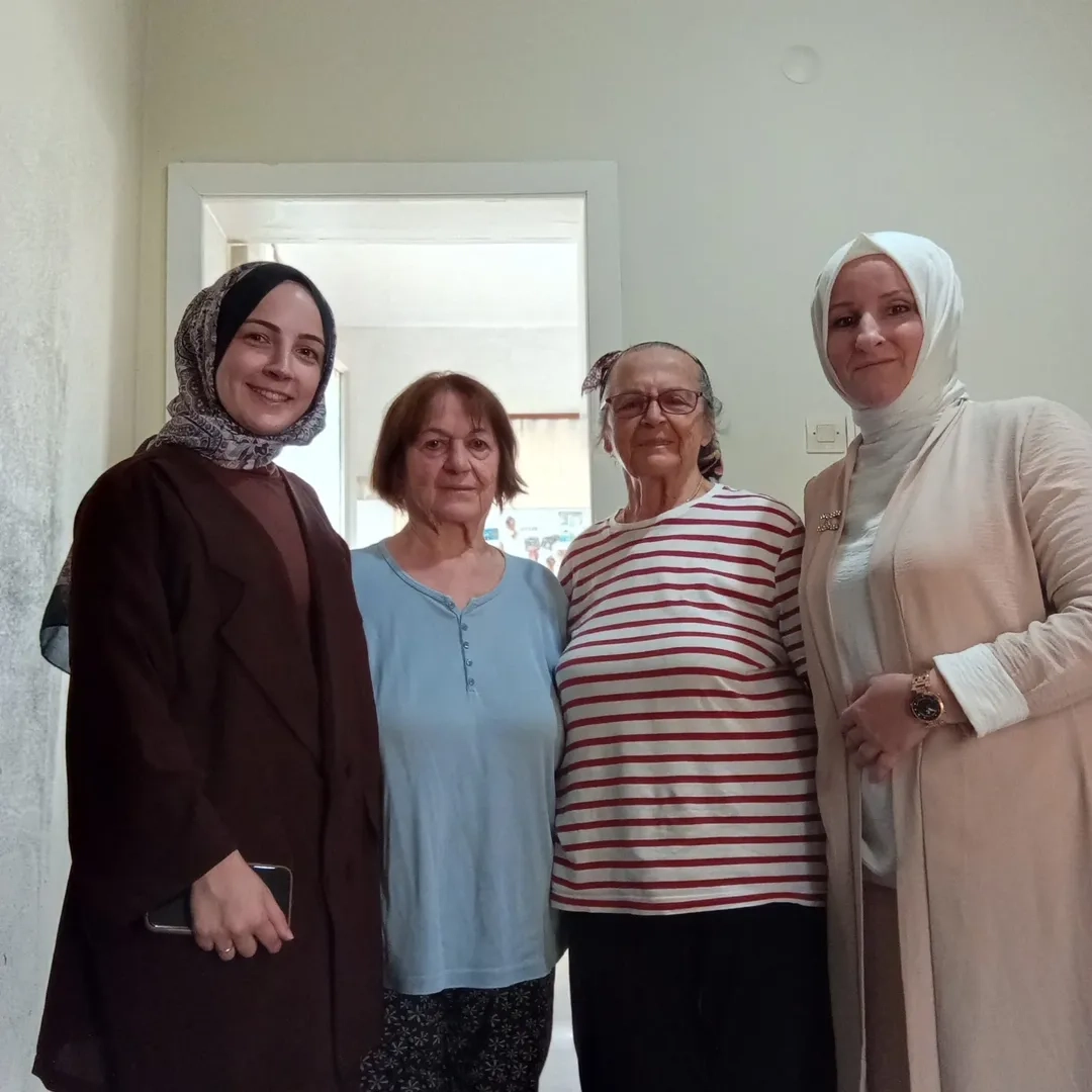 Termal Belediyesi Yaşlıları Evlerinde Ziyaret Etti - Aile Yılı Projesi