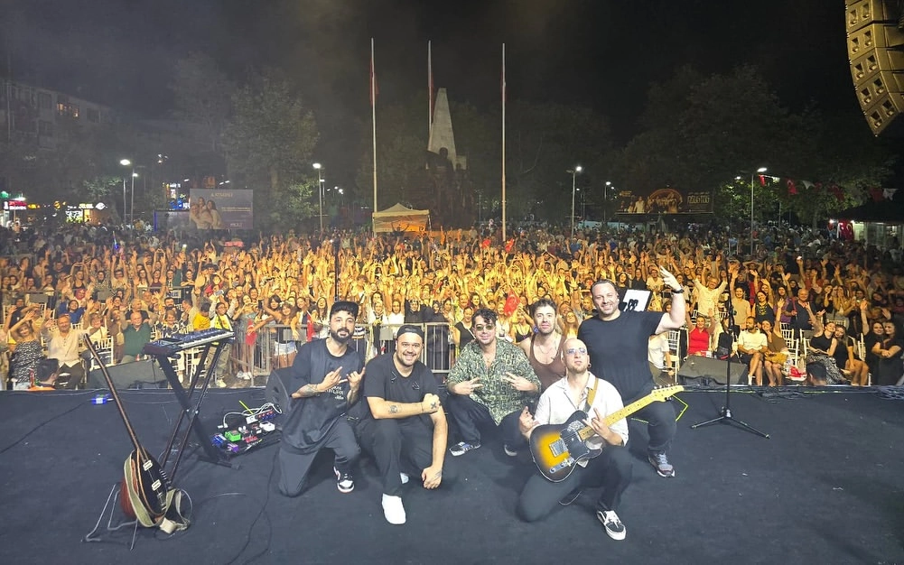Çınarcık 18. Altın Çınar Festivali'nde Coşku Devam Ediyor
