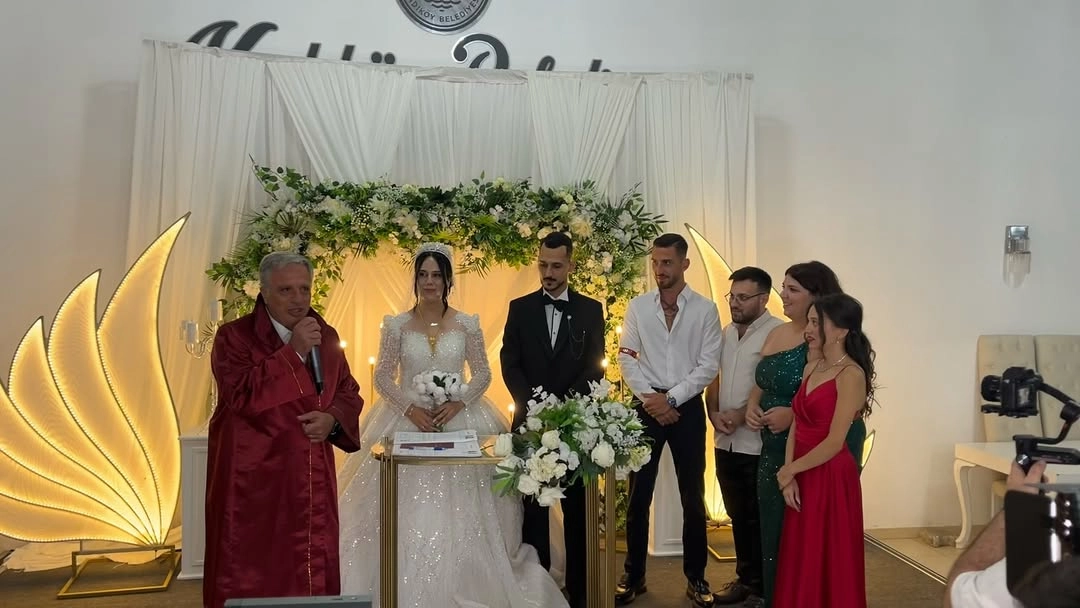 Termal Belediye Başkanı Nikah Şahitliği Yaptı - Raif ve İrem Evlendi