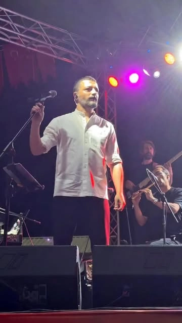Yalova 30 Ağustos Zafer Bayramı Konseri: Mehmet Erdem Sahne Alacak