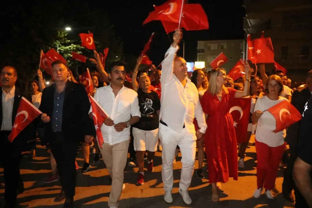 Çınarcık 30 Ağustos Zafer Bayramı Coşkusu | Zaferin 103. Yılı Kutlamaları