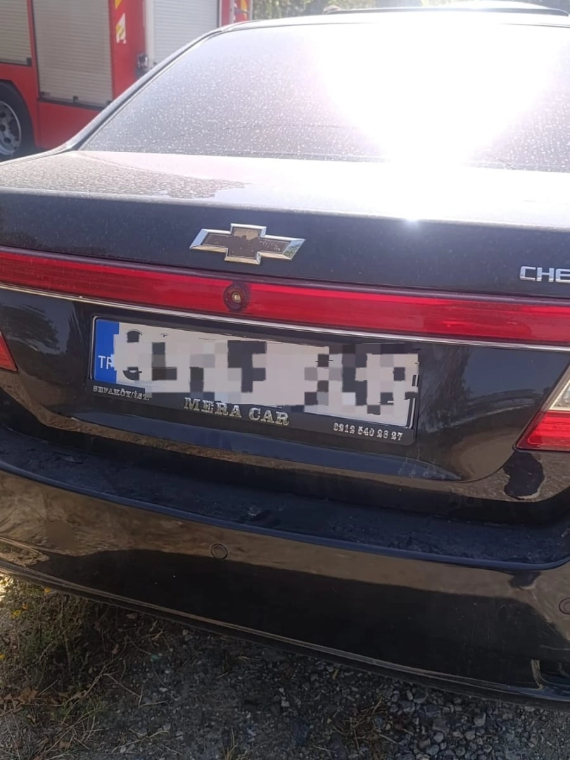 Yalova'da Araç Yangını: Hızlı Müdahale ile Felaket Önlendi