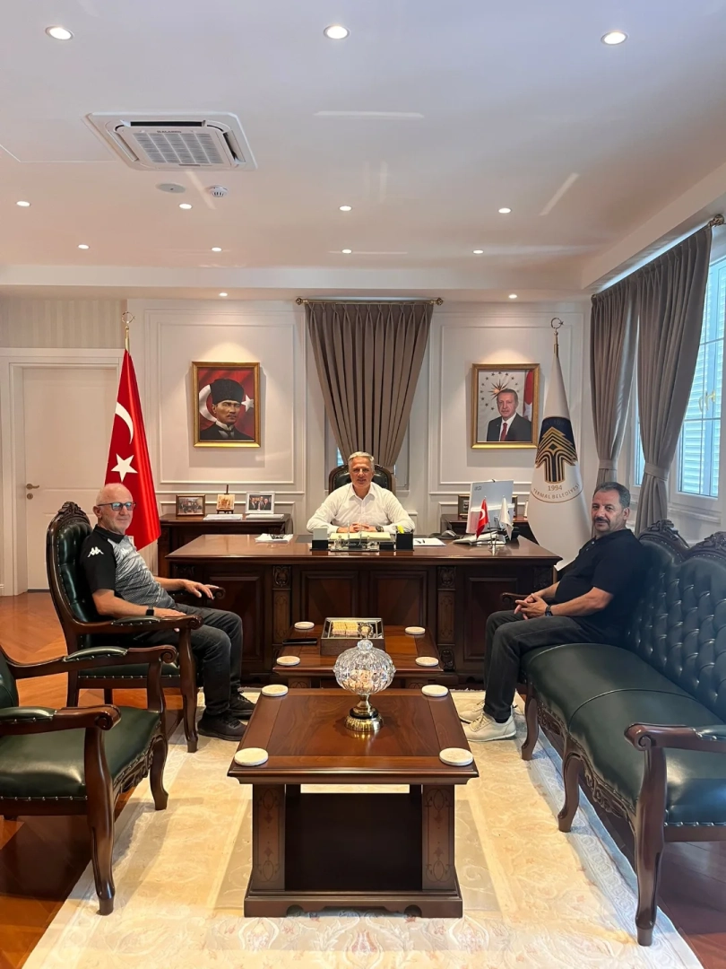 Kadıköy Eski Belediye Başkanı Mehmet Şahin Termal'i Ziyaret Etti