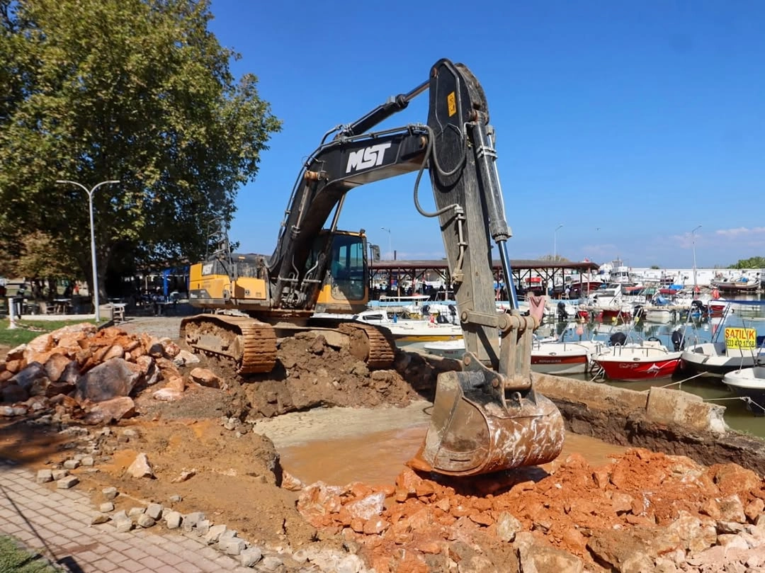 Yalova Bad Godesberg Parkı Onarımı: Çökme Sonrası Güçlendirme Çalışmaları