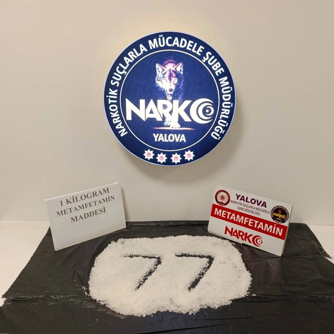Yalova'da Uyuşturucu Operasyonu: 18 Şüpheli Yakalandı, 1 Kg Metamfetamin Ele Geçirildi