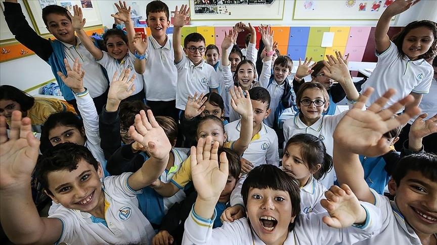 Yalova’da Yaz Tatili Uzayacak mı? Bakan Tekin'in Açıklaması Merak Uyandırdı