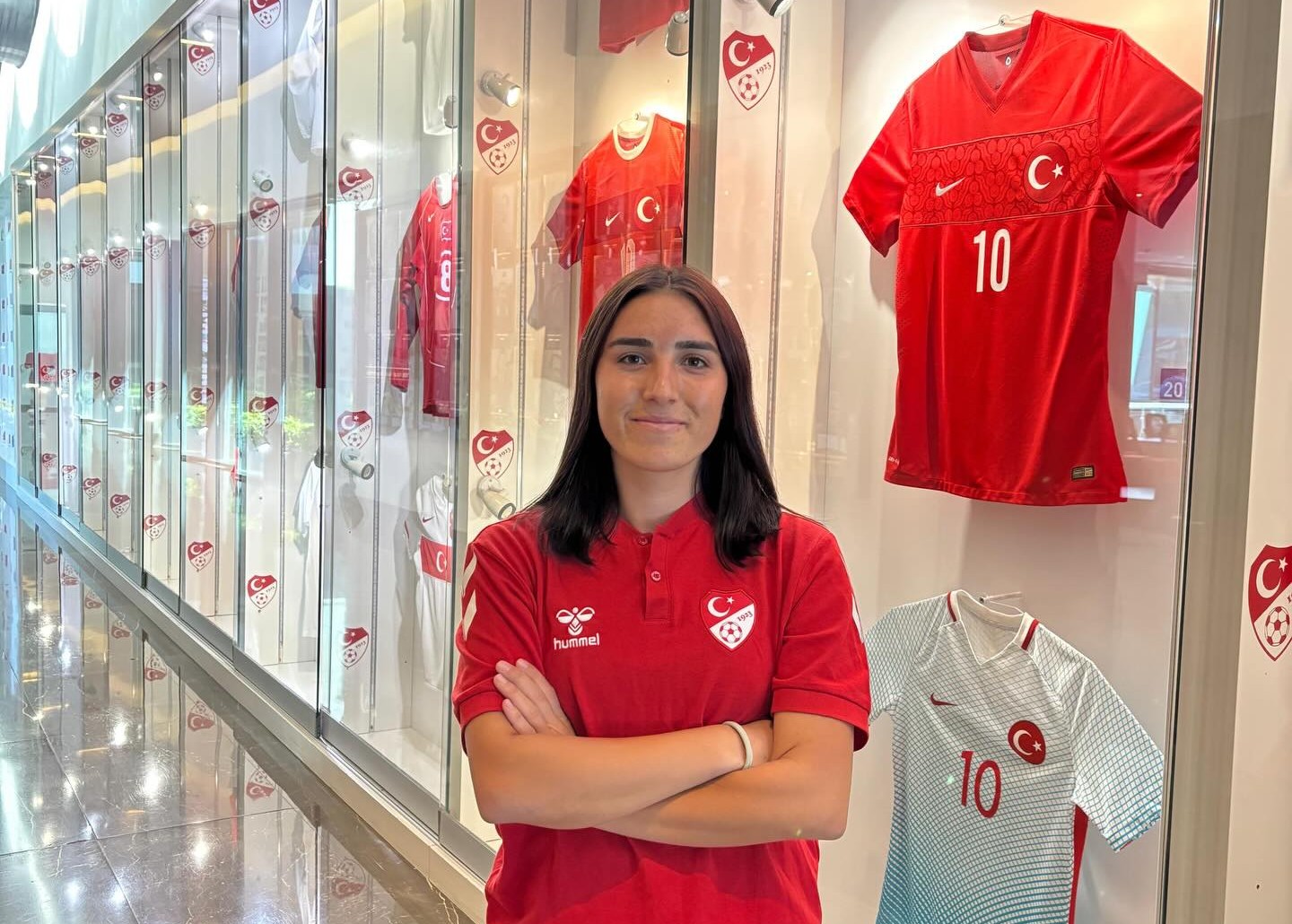 Yalovalı Kadın Hakem UEFA Sahnesinde