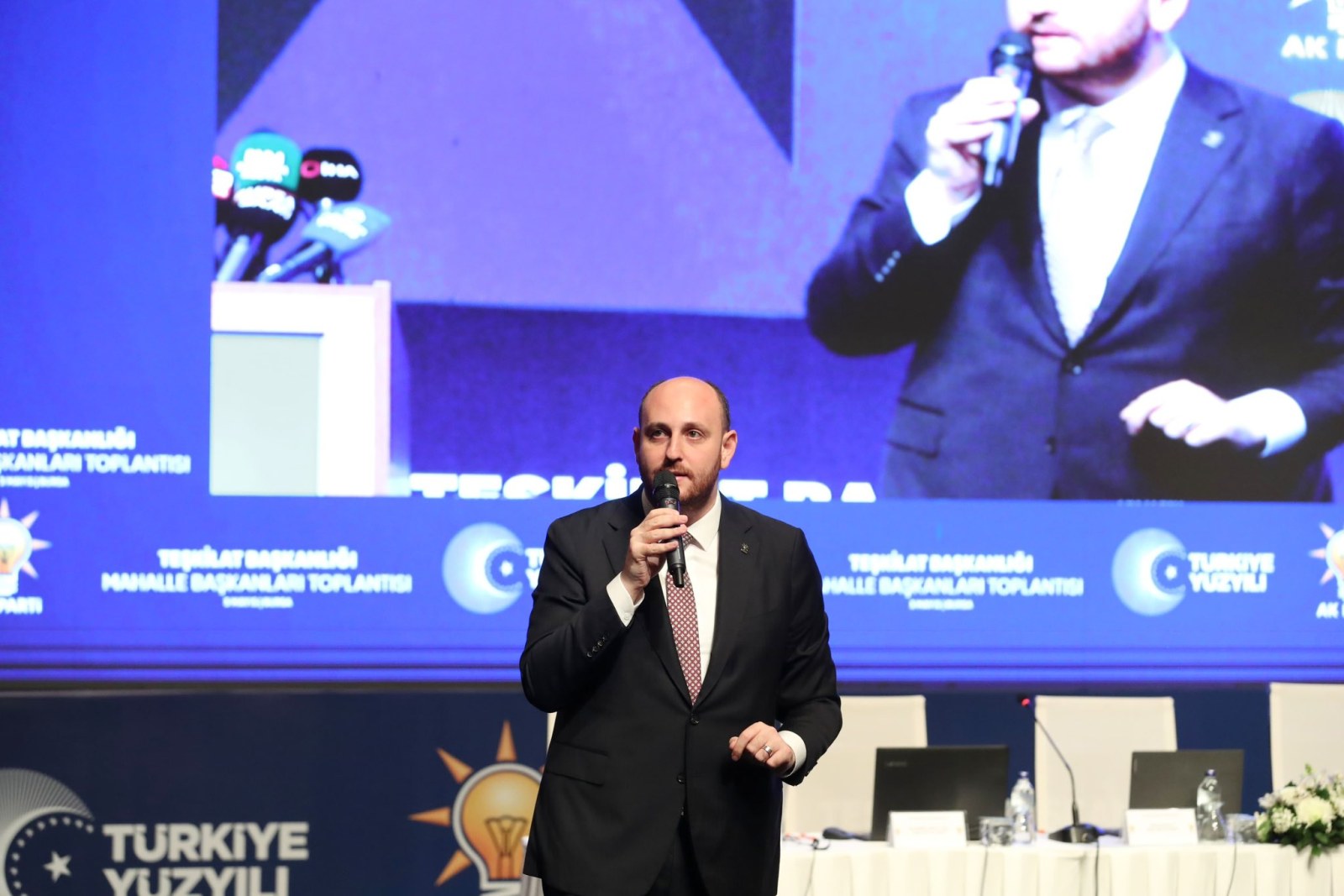 Büyükgümüş’ten CHP’ye Mesaj: “Rakibimiz Ama Sınır Aşılmamalı”