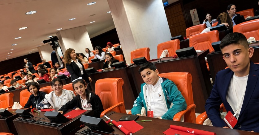 Minik Temsilciden Büyük Gurur: Yalova’nın Sesi TBMM’de