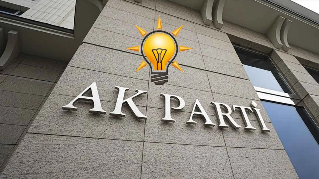 AK Parti Yalova’da Bayramlaşma Heyecanı: Önemli İsimler Uygulama Oteli’nde Buluşuyor! - Galeri