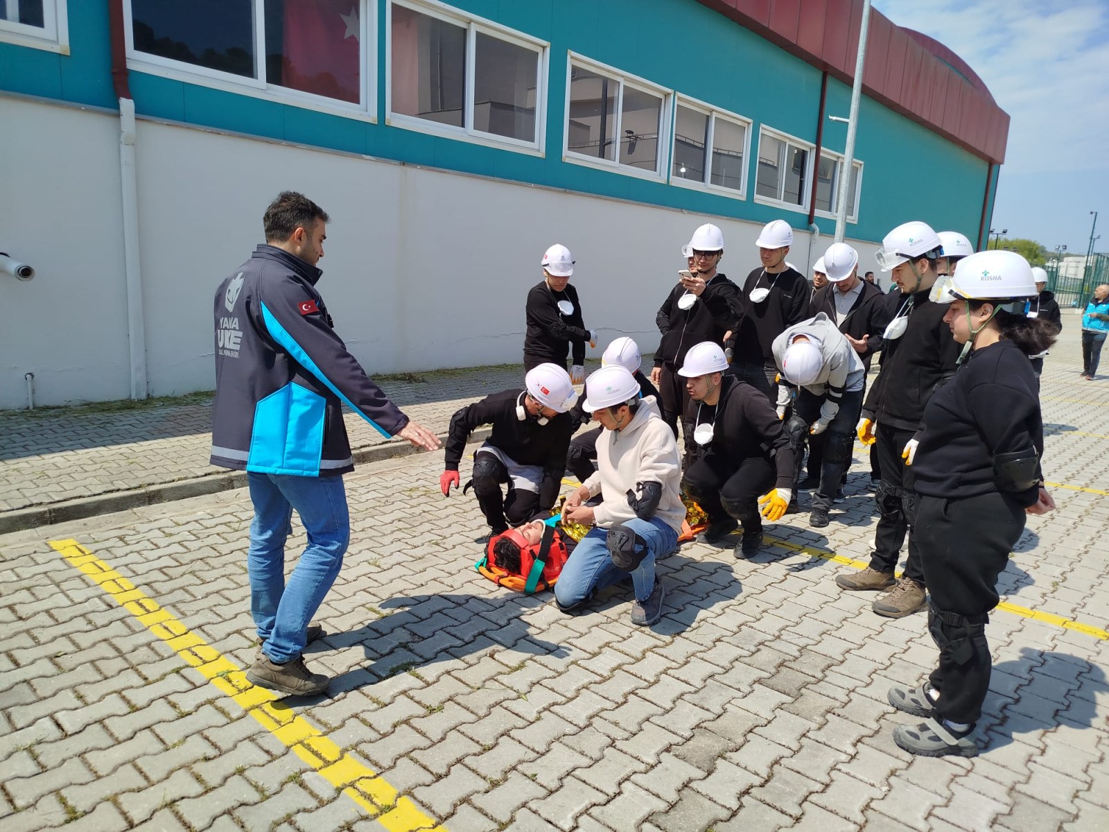 Yalova'da Afetlere Hazırlık: Öğrencilere Uygulamalı Eğitim