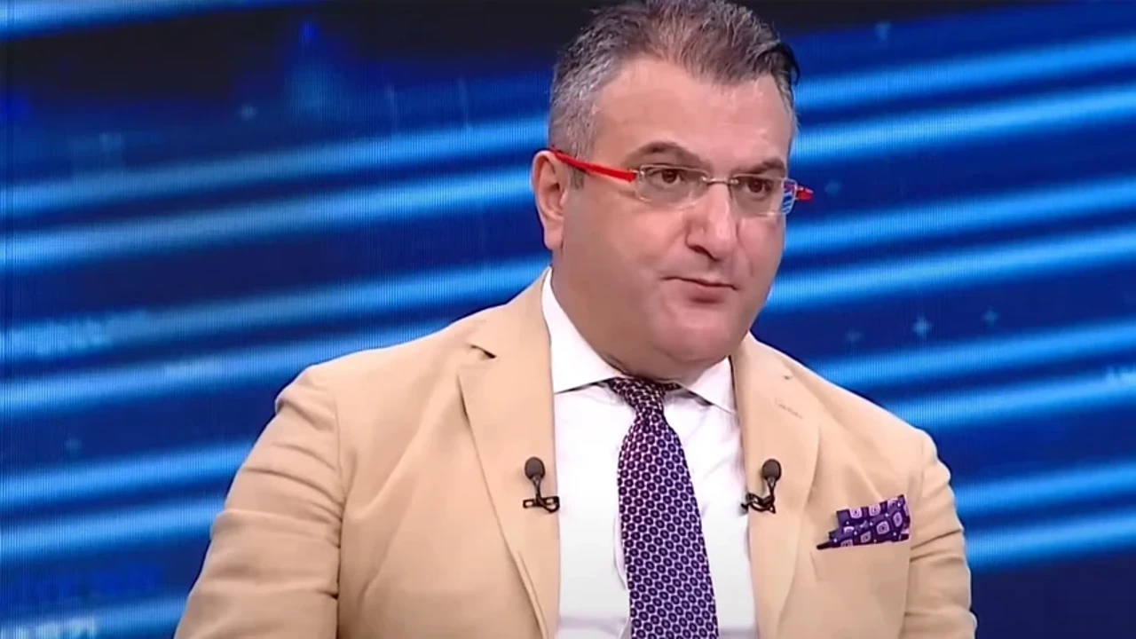 Gazeteci Cem Küçük Tutuklandı