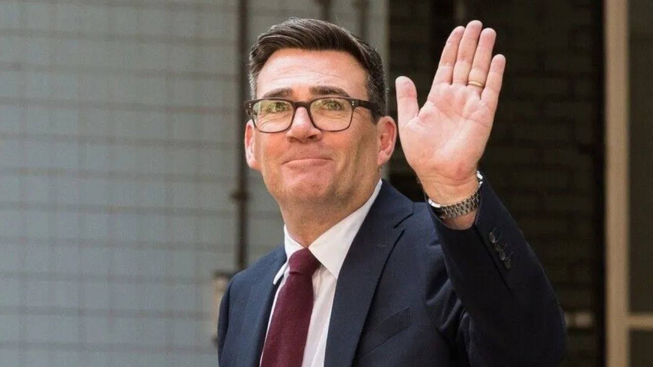 İngiltere'nin Yeni Başbakanı Andy Burnham