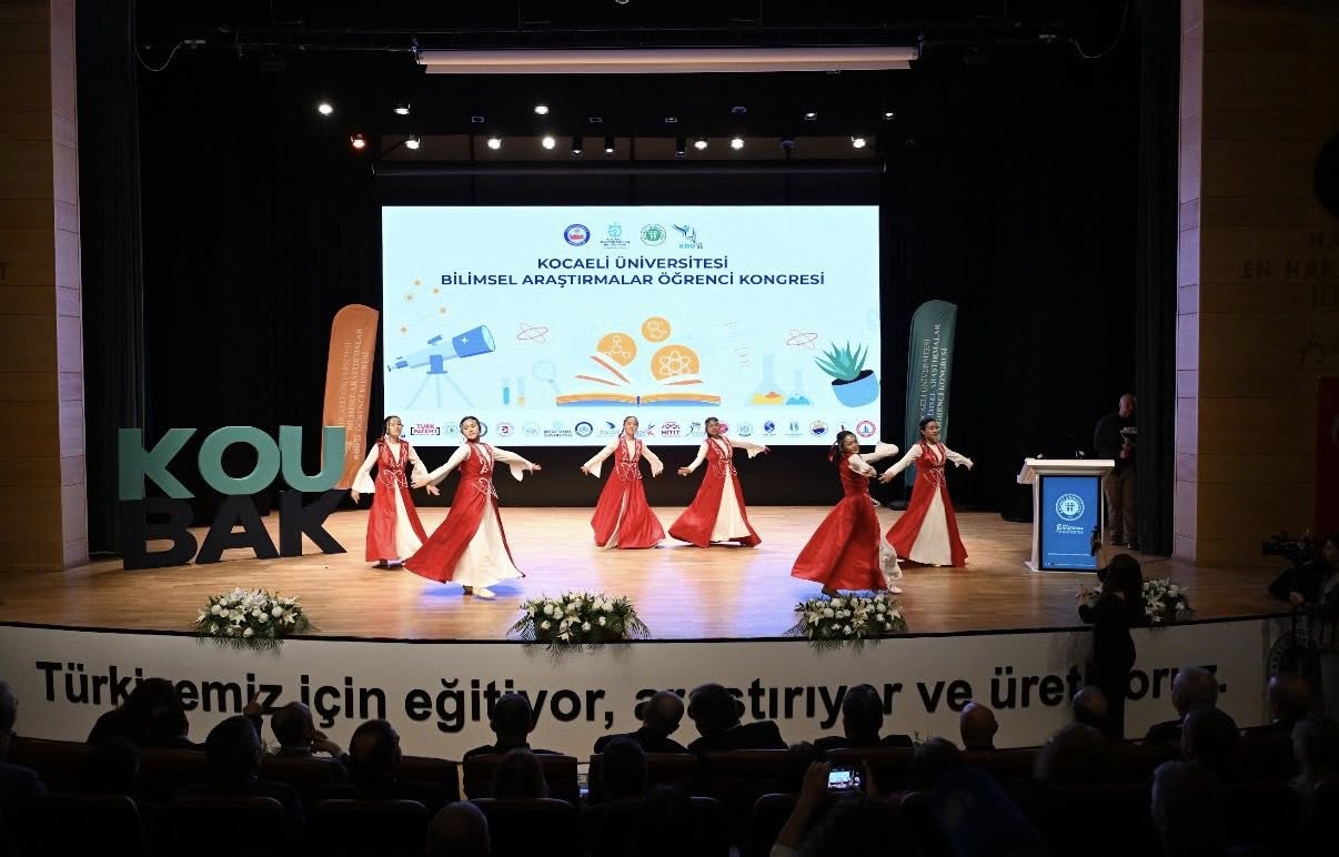 Yalova Üniversitesi’nden Bilimsel Kongreye Destek