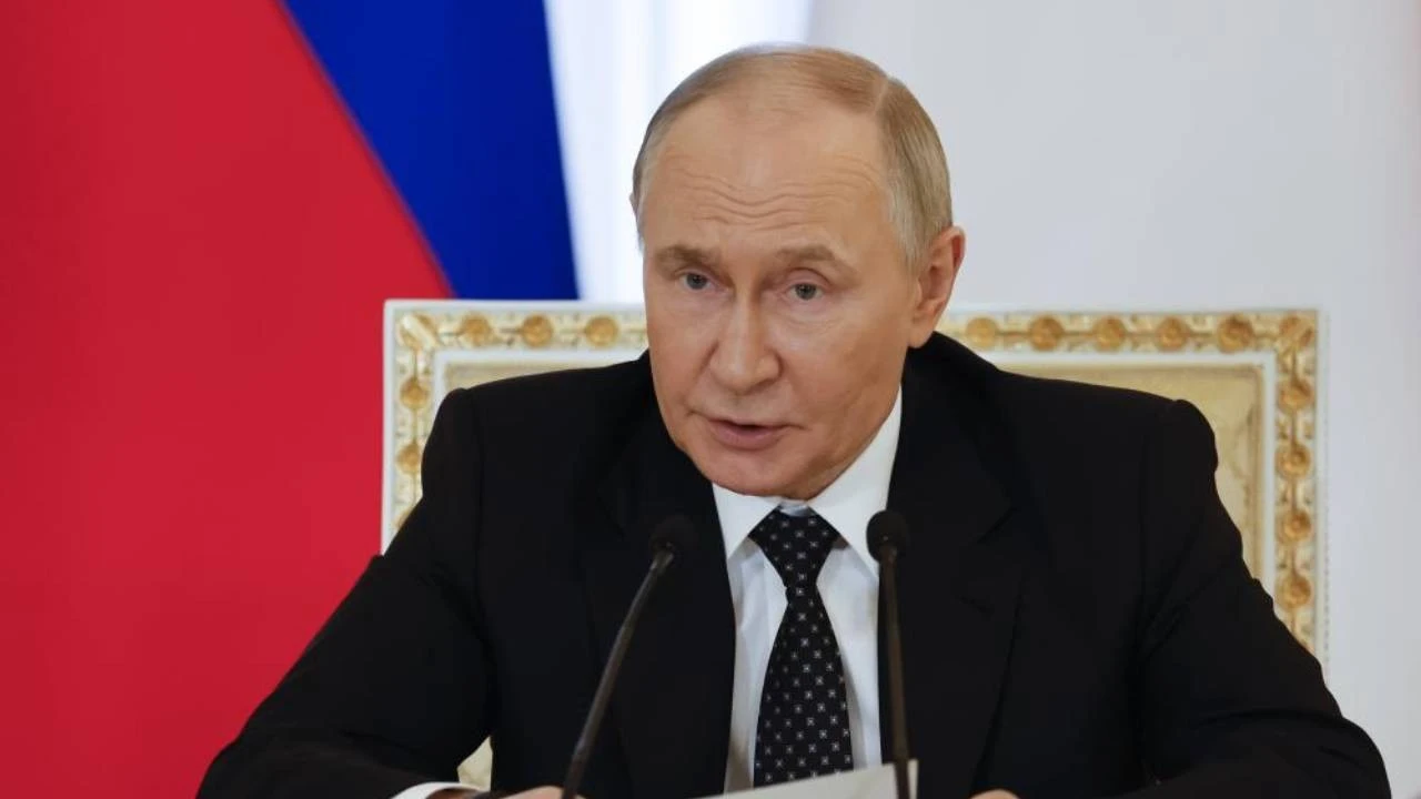 Putin, Rus ordusunun personel sayısını artıran yeni kararnameyi imzaladı